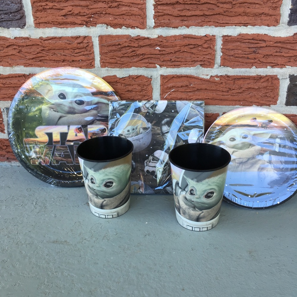 Baby Yoda Star Wars Patty Plates, Cups, Napkins